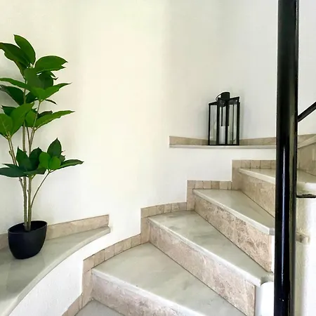アパート El Balcon Del Puente Con Parking Gratis *